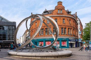 Belfast-20220814_120038-SA108155