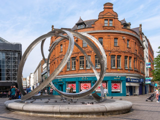 Belfast-20220814_120038-SA108155