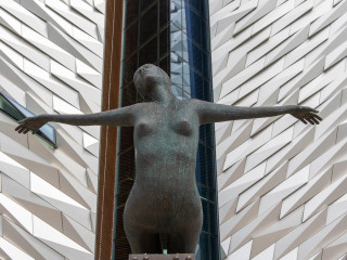Belfast-20220814_140435-SA108260