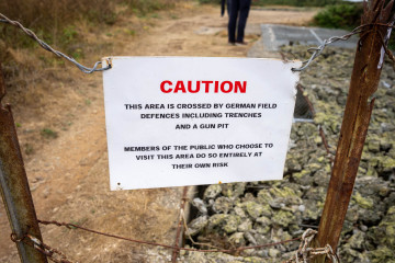 2636_Guernsey_SA108665
