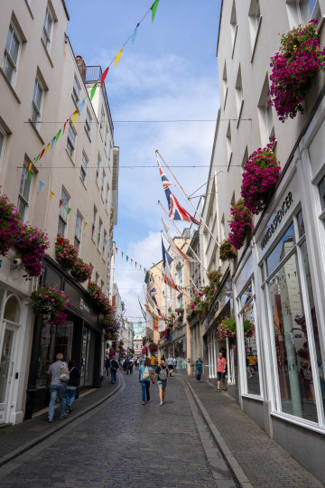 2655_Guernsey_SA108714