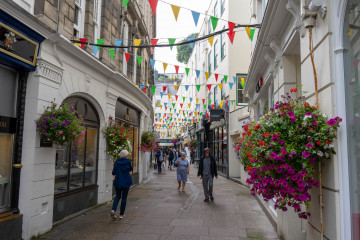2657_Guernsey_SA108717