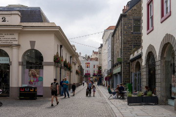 2673_Guernsey_SA108750