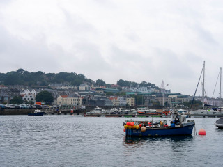 2610_Guernsey_SA108578