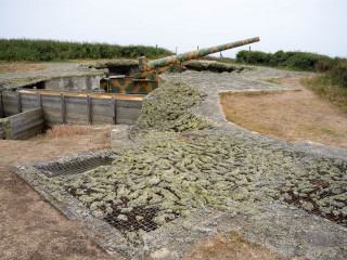 2637_Guernsey_SA108666