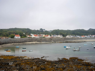 2645_Guernsey_SA108690