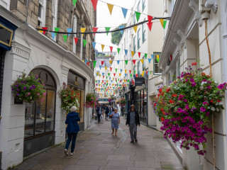 2657_Guernsey_SA108717