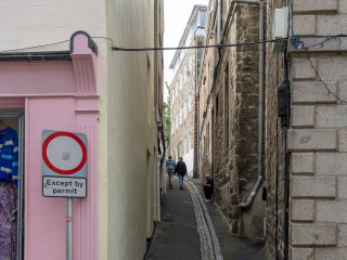 2661_Guernsey_SA108724
