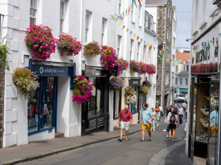 2663_Guernsey_SA108727