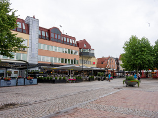 057_SA107182