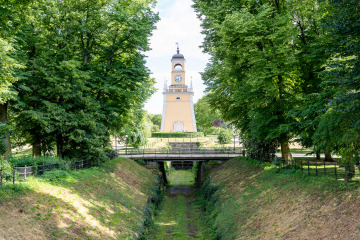 053_SA107052